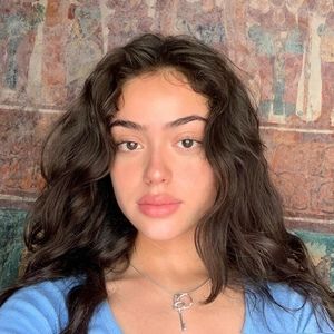 Meet your Posher, Kylie